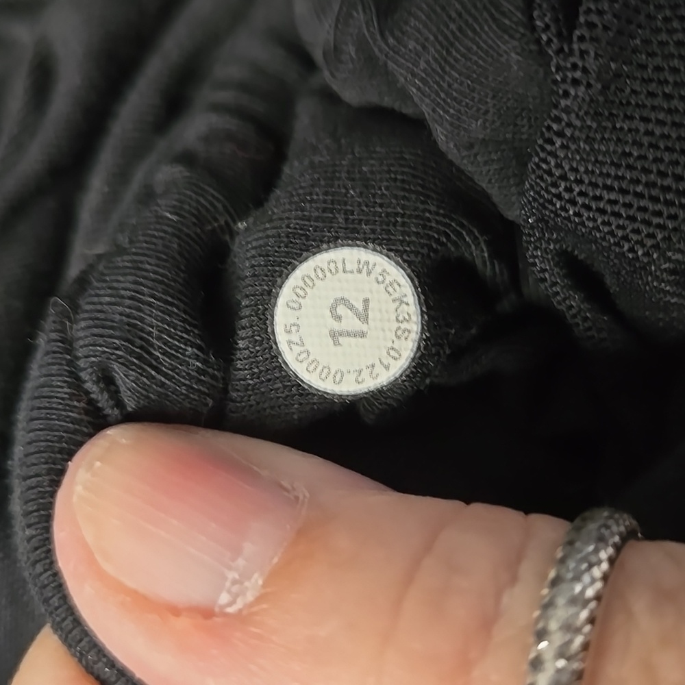 ✨3/$45✨lululemon athletica Black Track Pants - Picture 2 of 6